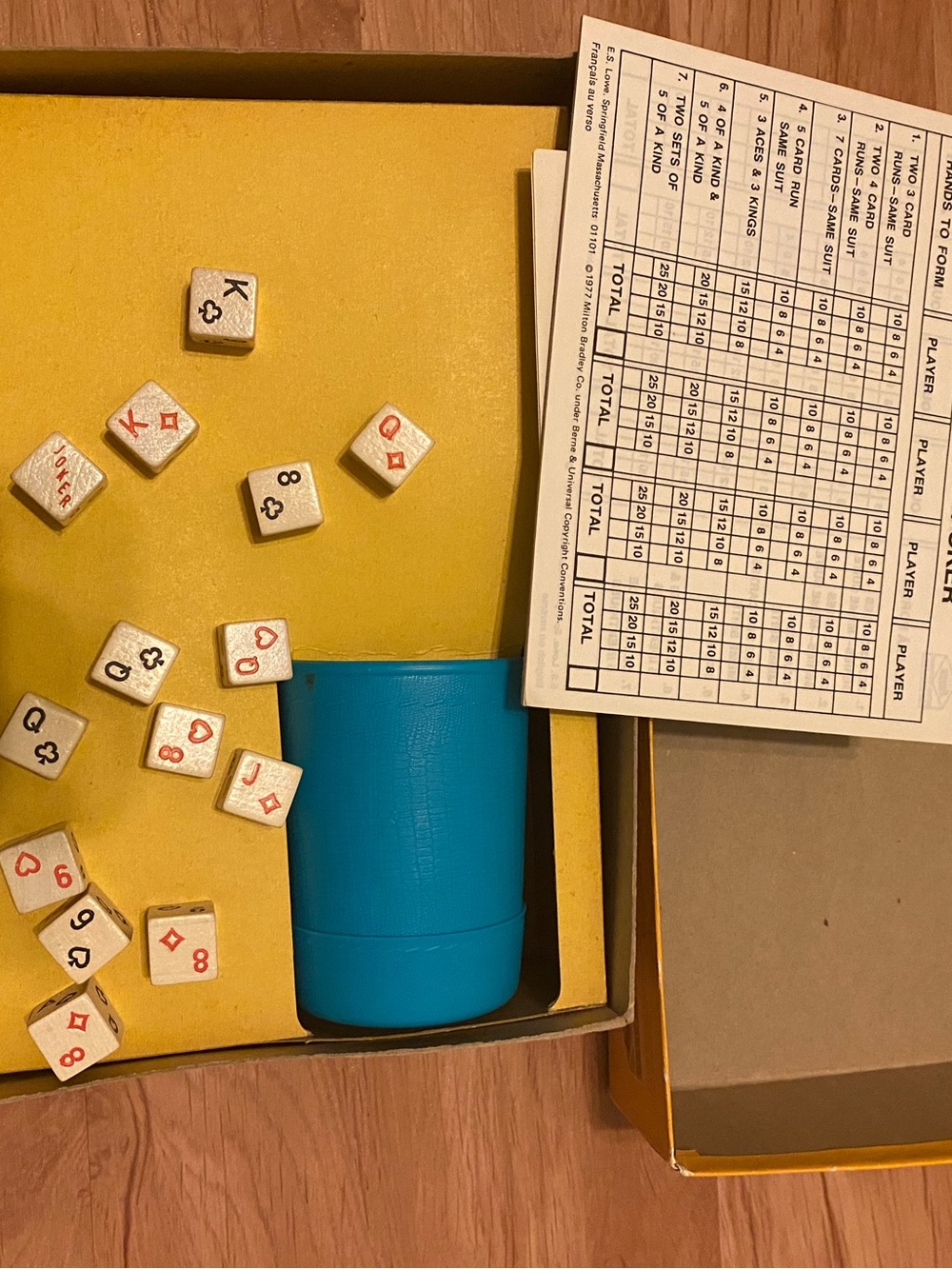 Roll and Score Poker Game - Vintage Board Game - Picture 2 of 2